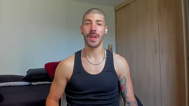 Guyinthemountain online show from January 27, 2:24 pm