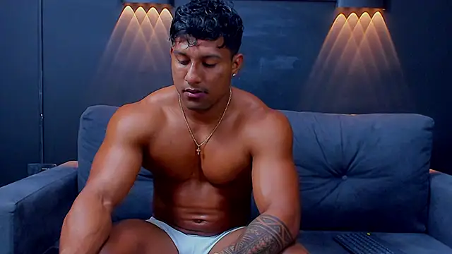 CallumMuscle online show from March 4, 2:32 pm