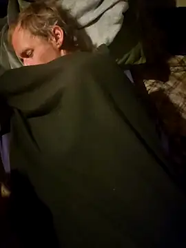 chatwatchcum online show from October 13, 2:28 am