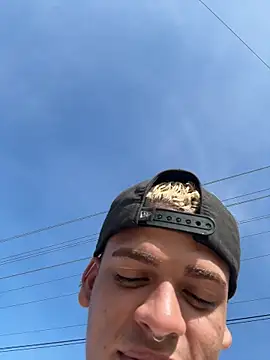 Leo bunny hot online show from November 15, 7:38 pm