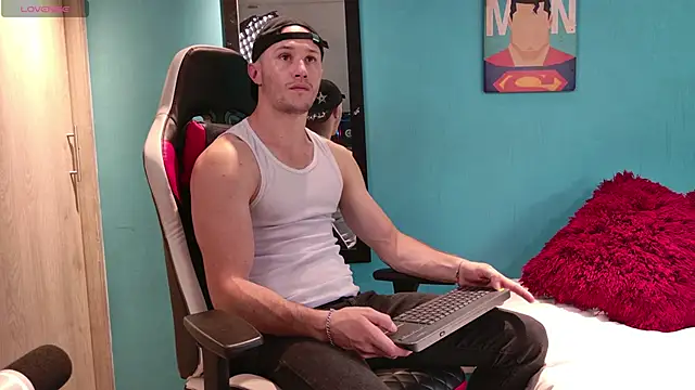 AxelFairchaild online show from March 9, 1:15 pm