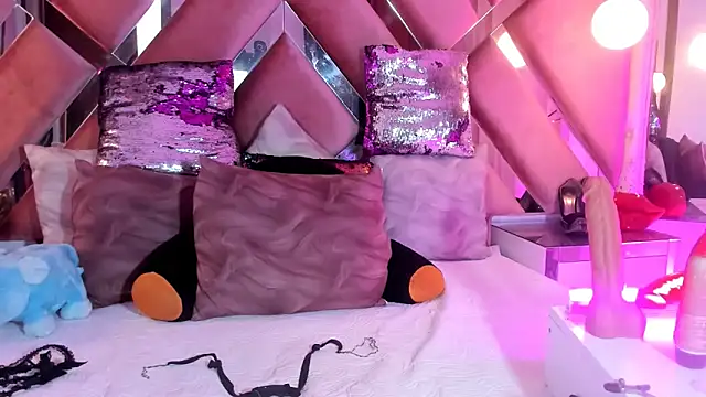 georgie latin99 online show from November 1, 4:00 pm