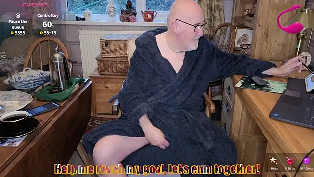 Adamdaddybear online show from January 11, 8:29 am