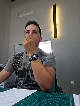 Lucas   81 online show from October 25, 8:05 am