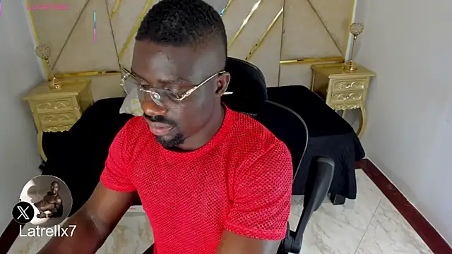 Latrellx7 online show from November 6, 3:09 am