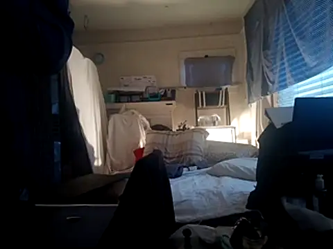 DevinToore online show from November 13, 8:35 pm