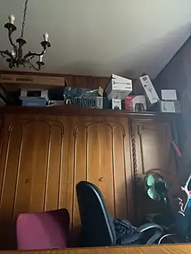 Dikkiduohottt online show from November 10, 3:06 pm