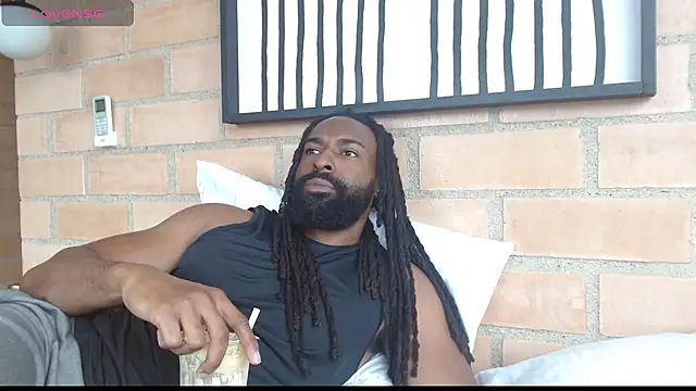 Snapshot of johngabbanaa chatting on February 1, 2:56 pm johngabbanaa online show from February 1, 2:56 pm