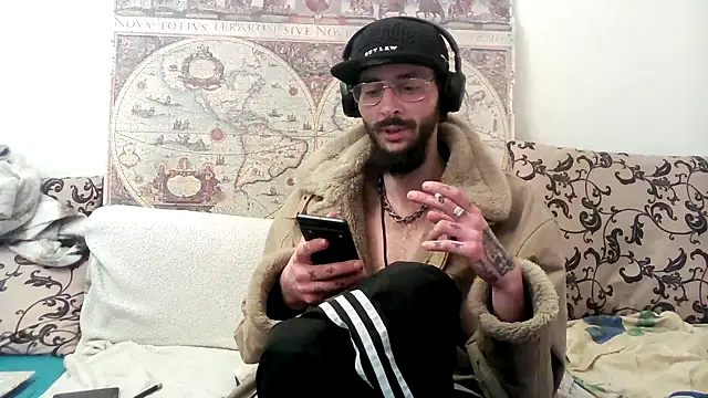 casualtimepassenger online show from March 21, 9:45 pm