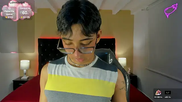 Dark hairy  online show from March 19, 3:20 am