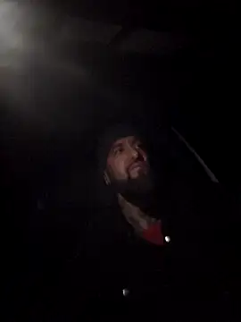 Beardedtattood online show from December 19, 8:22 am