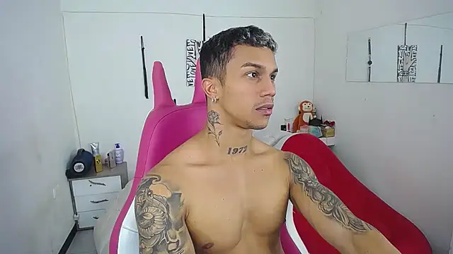 Leonard Price online show from November 26, 4:48 am