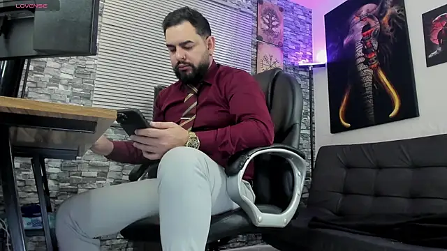 Ethan Castellano online show from July 15, 9:32 pm
