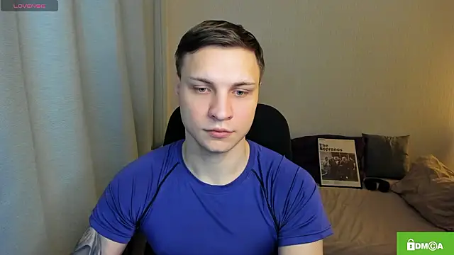 handsome guy01 online show from February 14, 10:16 pm