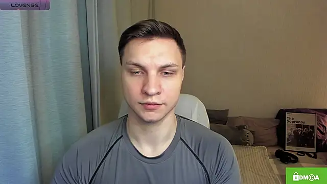 handsome guy01 online show from May 28, 7:56 pm