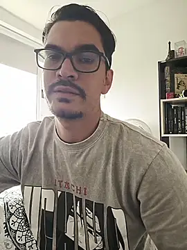 Cam Sorrento online show from April 16, 4:07 pm