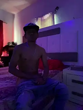 oiram27 online show from April 17, 8:55 pm