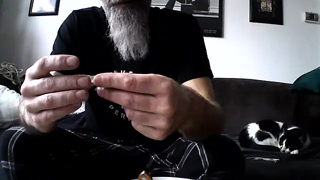 Kingsscepter online show from December 31, 10:04 am