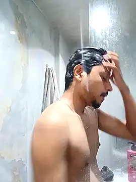 skinnyyyyyyyyy online show from April 12, 3:20 am