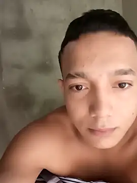 Snapshot of tayson_ chatting on January 15, 2:56 pm tayson online show from January 15, 2:56 pm