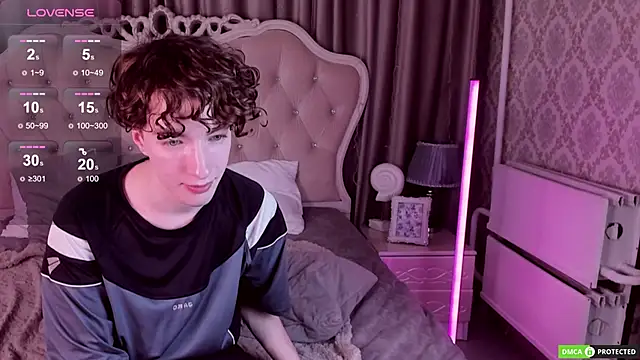 TrevorBenson online show from March 11, 11:04 pm