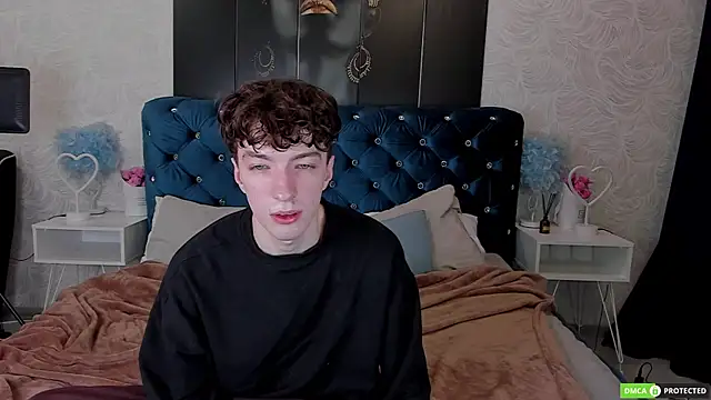 TrevorBenson online show from September 9, 6:07 pm