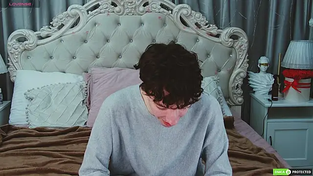 TrevorBenson online show from September 24, 2:04 pm