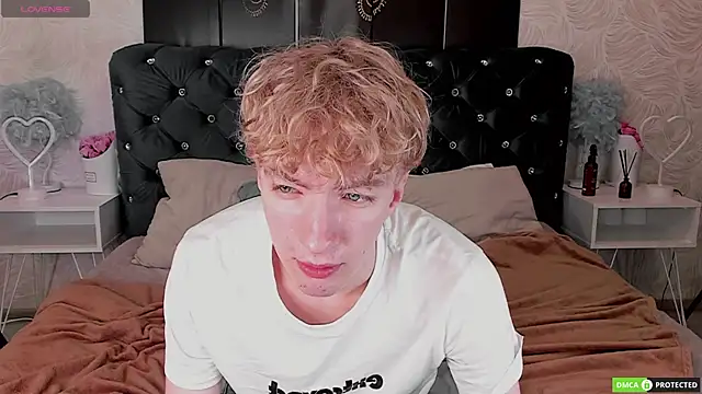 TrevorBenson online show from October 6, 6:01 pm