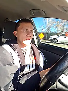 monitobuenchorro online show from December 13, 8:26 pm