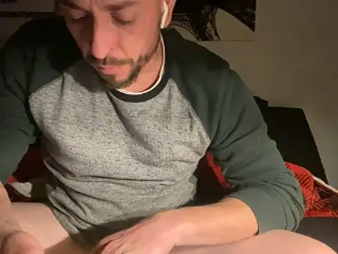 Gman143187 online show from December 14, 5:25 am