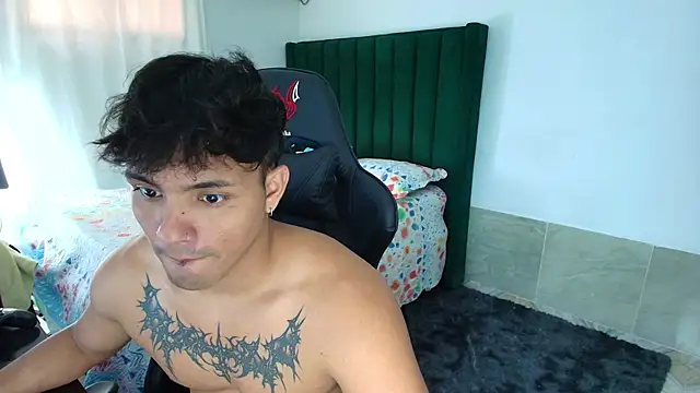 man dur07 online show from March 20, 8:56 pm