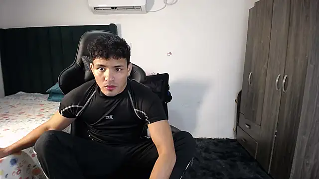 Snapshot of man_dur07 chatting on January 29, 8:46 pm man dur07 online show from January 29, 8:46 pm