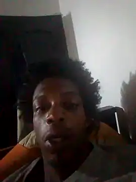 Snapshot of LarryCollin chatting on December 30, 6:05 pm LarryCollin online show from December 30, 6:05 pm