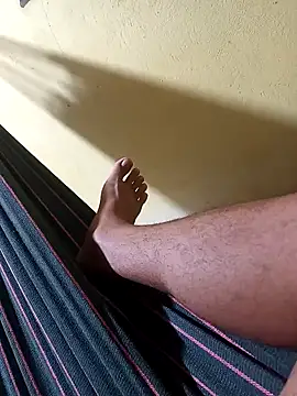 Snapshot of 1995eduardo chatting on February 25, 2:36 am 1995eduardo online show from February 25, 2:36 am