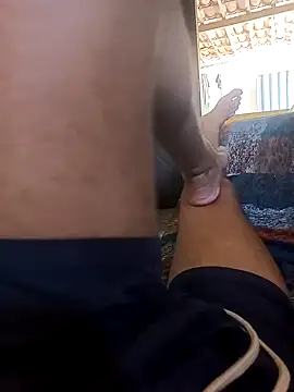 Snapshot of 1995eduardo chatting on February 20, 5:07 pm 1995eduardo online show from February 20, 5:07 pm