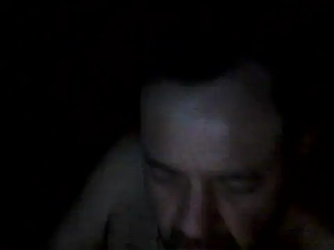 Snapshot of Leocesar37 chatting on September 13, 7:20 am Leocesar37 online show from September 13, 7:20 am