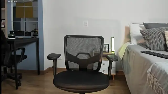 pablo-rincon95 online show from April 6, 12:50 pm