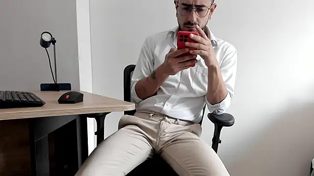 pablo-rincon95 online show from December 12, 2:33 pm