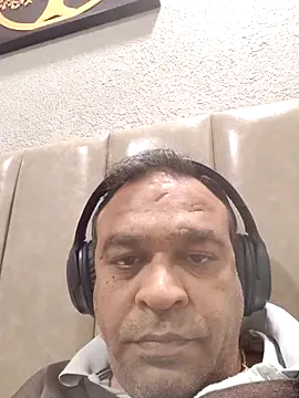 nupa230780 online show from December 20, 5:20 pm