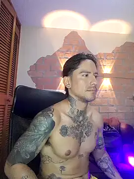 Dylanstonne online show from January 7, 9:20 pm