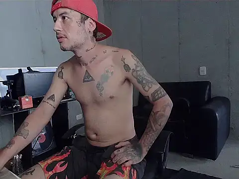 patrik tattoo  online show from April 8, 5:11 pm