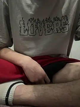 Omaaaaaaa00001 online show from January 10, 7:32 pm