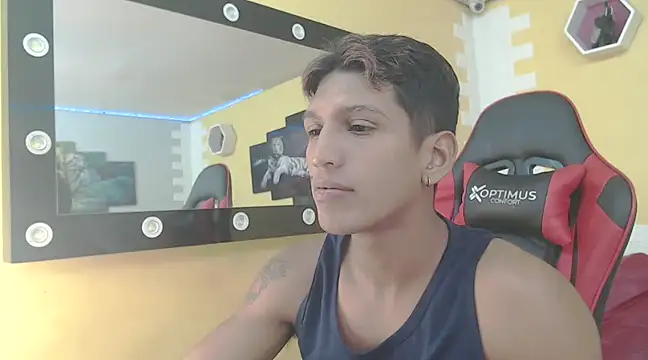 mau elixxx online show from January 13, 1:56 am