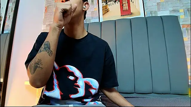 hares mds online show from March 8, 2:21 pm