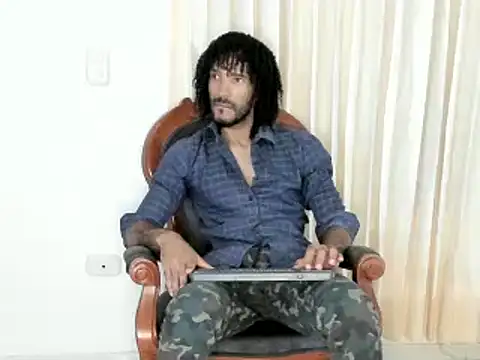 KarlMarley1 online show from February 20, 6:28 am