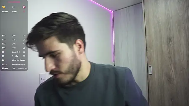 Tony Wylie online show from December 28, 9:30 pm