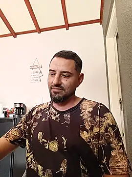 P4uzud4O online show from June 26, 5:59 pm