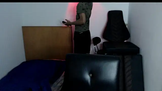 Zack Kingg online show from February 26, 3:46 pm