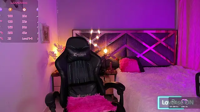 Cherry zayden  online show from January 31, 9:13 pm