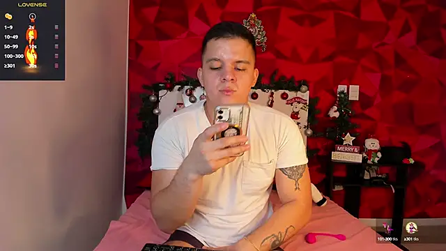 angel foz online show from December 3, 4:02 am